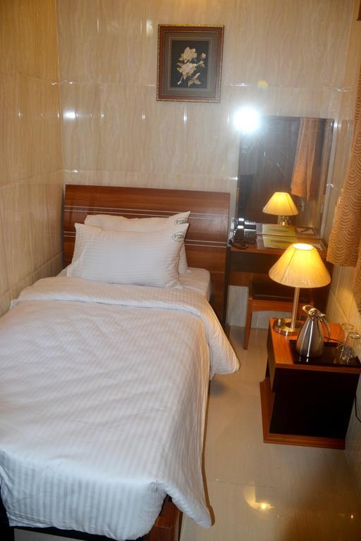 Peace Inn Chennai Exterior photo
