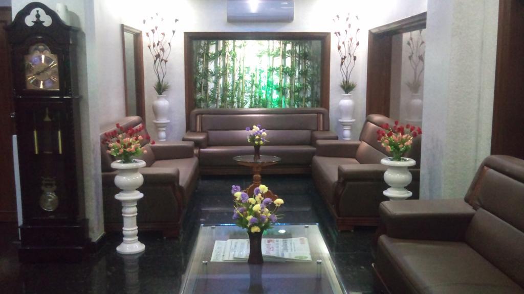 Peace Inn Chennai Exterior photo