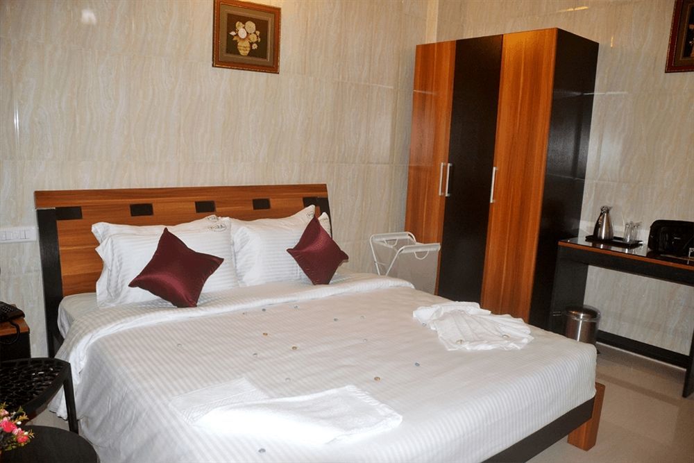 Peace Inn Chennai Exterior photo
